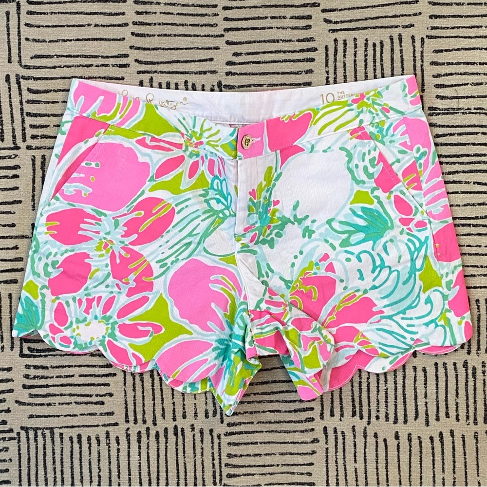 NWOT Lilly buttercup shorts